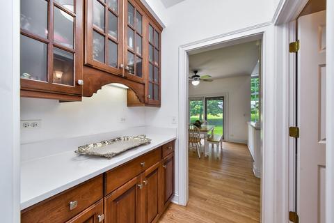 26 W438 Pinehurst Dr, Winfield, IL 60190 photo 7
