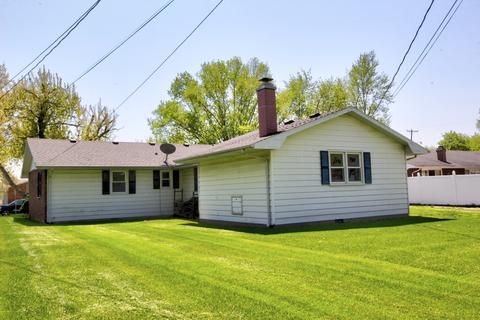 602 E Porter Ave, Watseka, IL 60970 photo 10