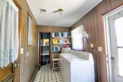 602 E Porter Ave, Watseka, IL 60970 photo 30
