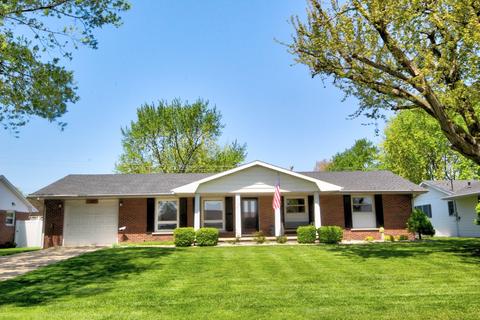 602 E Porter Ave, Watseka, IL 60970 photo 5