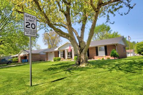602 E Porter Ave, Watseka, IL 60970 photo 6
