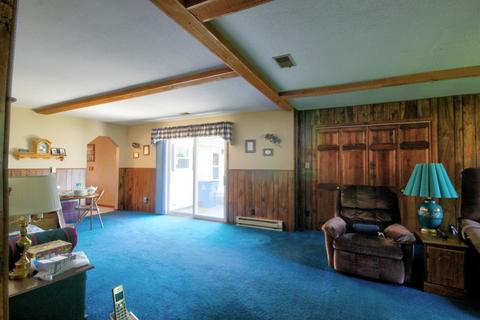 602 E Porter Ave, Watseka, IL 60970 photo 23