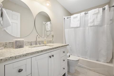 2232 Stonegate Ln, Wheaton, IL 60189 photo 26
