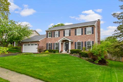 2232 Stonegate Ln, Wheaton, IL 60189 photo 1