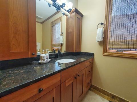 8258 Lorel Ave, Burbank, IL 60459 photo 21