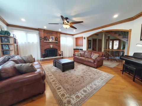 8258 Lorel Ave, Burbank, IL 60459 photo 14