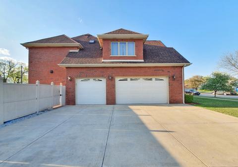 8258 Lorel Ave, Burbank, IL 60459 photo 2