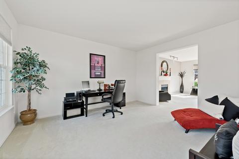 9206 Daniel Ln, Spring Grove, IL 60081 photo 3