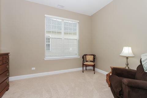 3892 Valhalla Dr, Elgin, IL 60124 photo 19