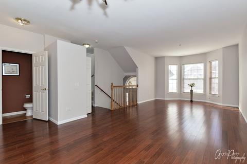 701 Prestwick Ln, Wheeling, IL 60090 photo 4