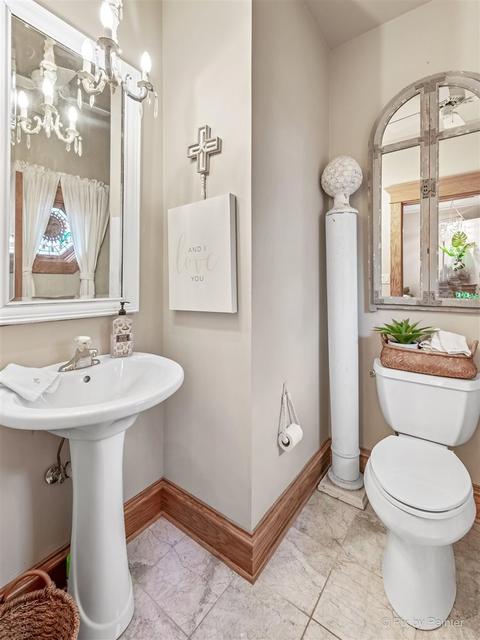 204 W Morse Ave, Bartlett, IL 60103 photo 13