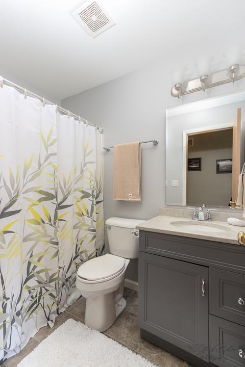 409 Andrea Ct, Harvard, IL 60033 photo 14