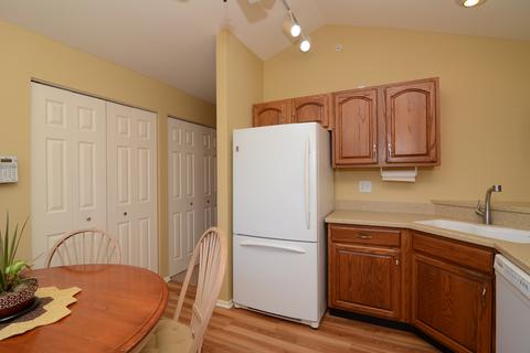 1635 Colfax Ct #3, Bartlett, IL 60103 photo 5