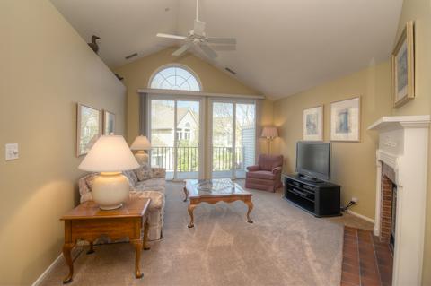 1635 Colfax Ct #3, Bartlett, IL 60103 photo 9