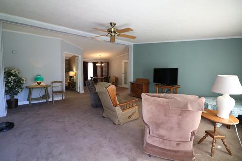 700 Chicago St, Dewitt, IL 61735 photo 6