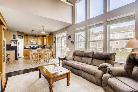 351 Victoria Ln, Elgin, IL 60124 photo 13