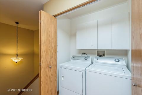 686 Arbor Cir, Lakemoor, IL 60051 photo 8