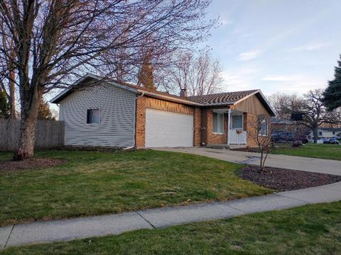 44 Devonshire Cir, Elgin, IL 60123 photo 2