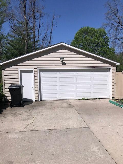 1003 S Linden St, Normal, IL 61761 photo 5