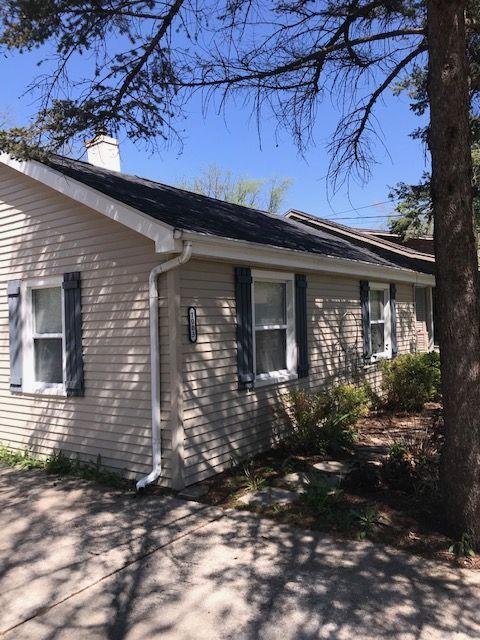 1003 S Linden St, Normal, IL 61761 photo 3
