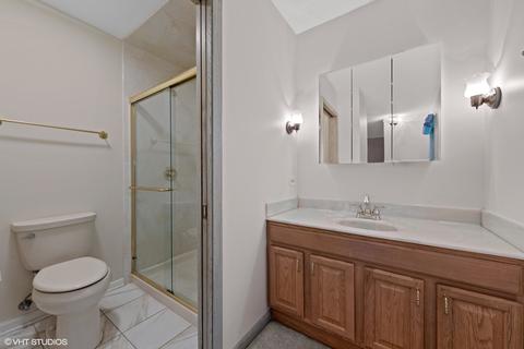 8124 S Park Ave, Burr Ridge, IL 60527 photo 16