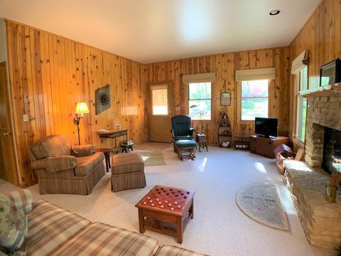 8 Valley Rd, Putnam, IL 61560 photo 3
