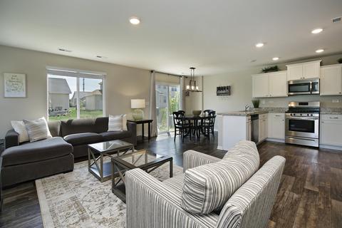 1121 Grayhawk Cir, Algonquin, IL 60102 photo 4