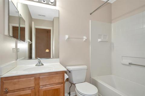 1254 Tamarack Dr, Bartlett, IL 60103 photo 20