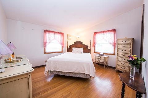7806 W 80th Pl, Bridgeview, IL 60455 photo 9