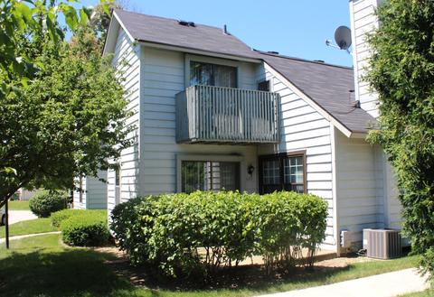 635 Chip Ct, Gurnee, IL 60031 photo 16