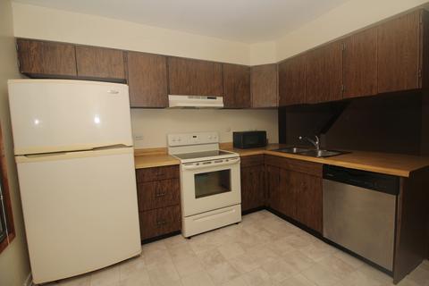 635 Chip Ct, Gurnee, IL 60031 photo 5