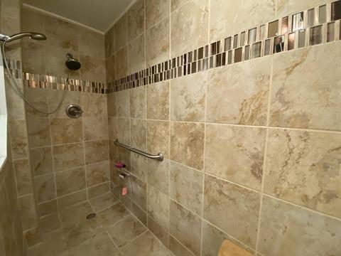 677 Bent Ridge Ln, Elgin, IL 60120 photo 15
