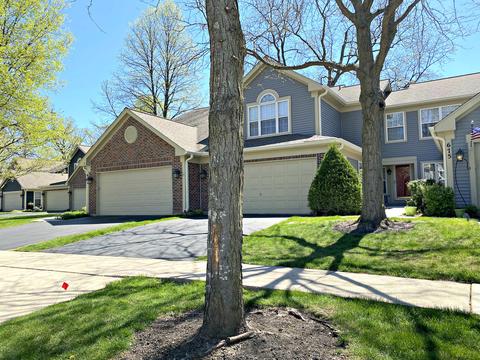 677 Bent Ridge Ln, Elgin, IL 60120 photo 1