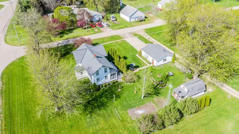 306 Central St, Dover, IL 61323 photo 39