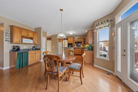 405 Plainview Dr, Bolingbrook, IL 60440 photo 8