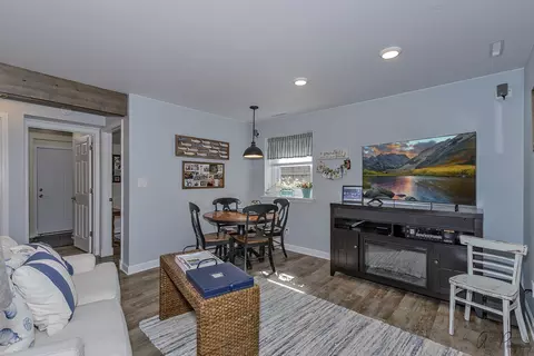 5008 Cambridge Dr, Mchenry, IL 60050 photo 19