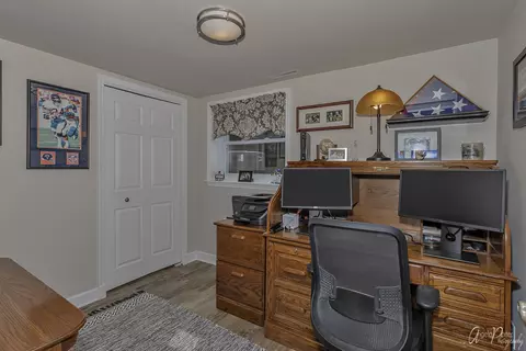 5008 Cambridge Dr, Mchenry, IL 60050 photo 21