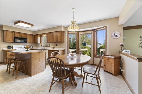 1960 Manchester Rd, Wheaton, IL 60187 photo 6