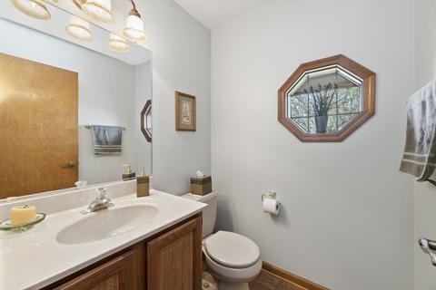 1960 Manchester Rd, Wheaton, IL 60187 photo 19