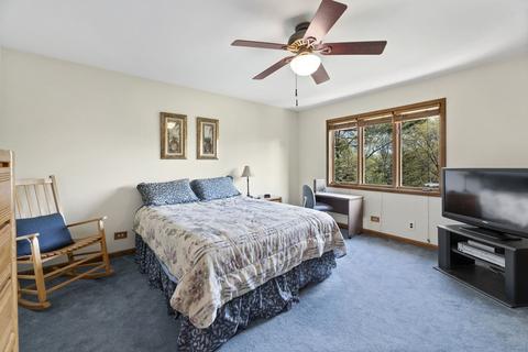 1960 Manchester Rd, Wheaton, IL 60187 photo 14
