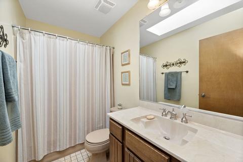 1960 Manchester Rd, Wheaton, IL 60187 photo 15
