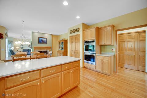 24506 Tufton St, Plainfield, IL 60585 photo 10