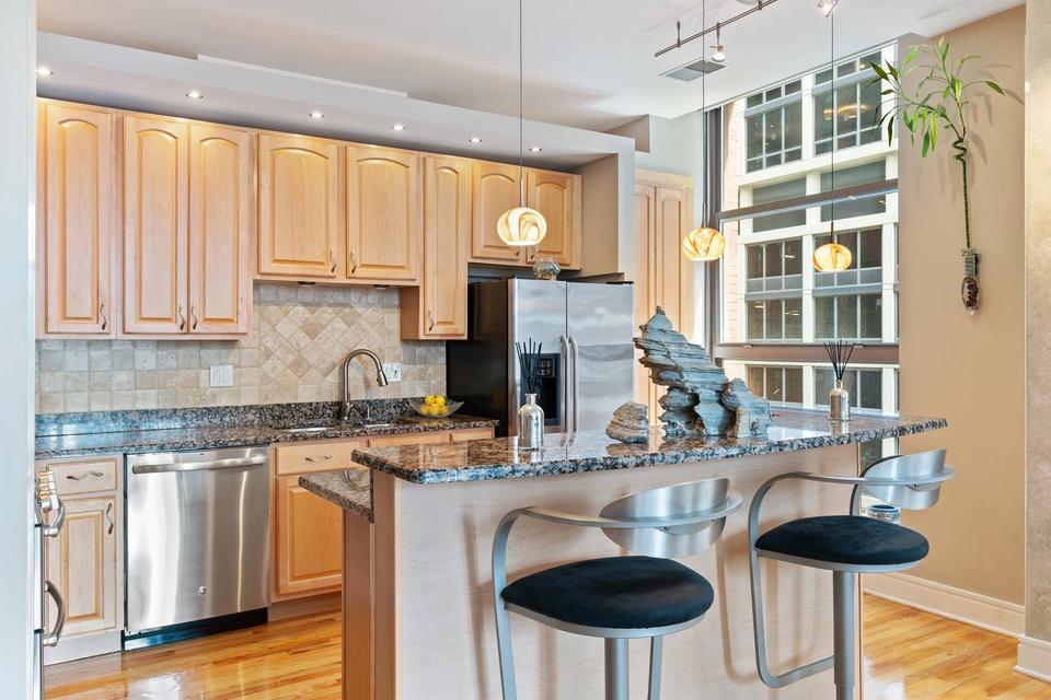  212 W Washington St #904, Chicago, IL 60606 photo 6