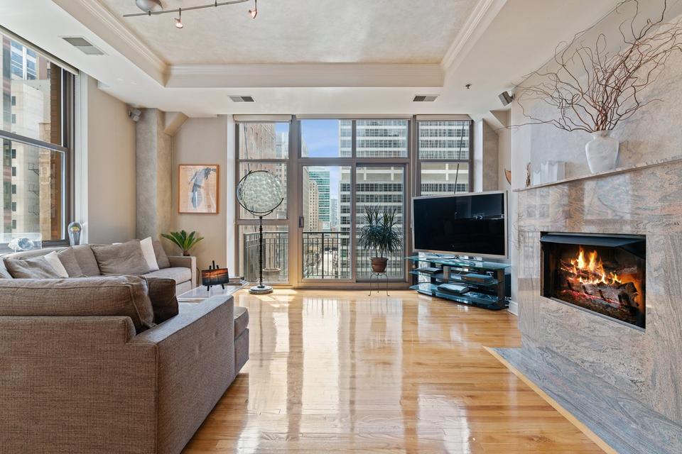  212 W Washington St #904, Chicago, IL 60606 photo 3