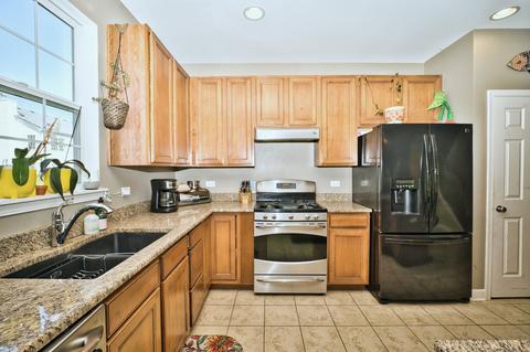 2164 Amelia Ln, Hoffman Estates, IL 60192 photo 12