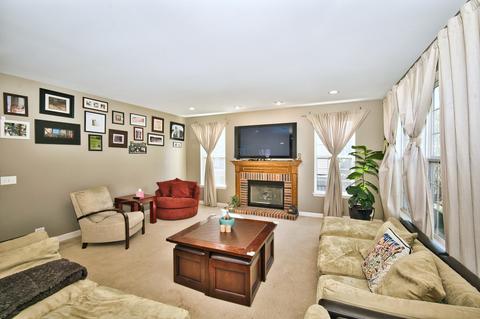 2164 Amelia Ln, Hoffman Estates, IL 60192 photo 13