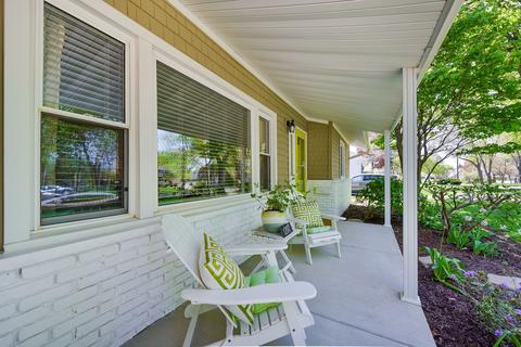 1207 Webster Ave, Wheaton, IL 60187 photo 3