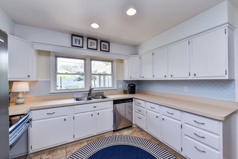 1207 Webster Ave, Wheaton, IL 60187 photo 10