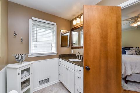 1207 Webster Ave, Wheaton, IL 60187 photo 15