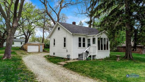 3404 2nd Ave, Mchenry, IL 60050 photo 2